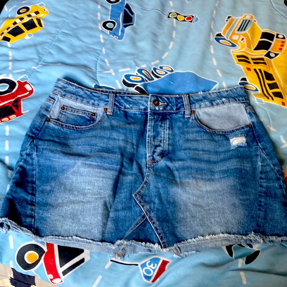 Blue jean skirt also if you think a price is to high then let me know